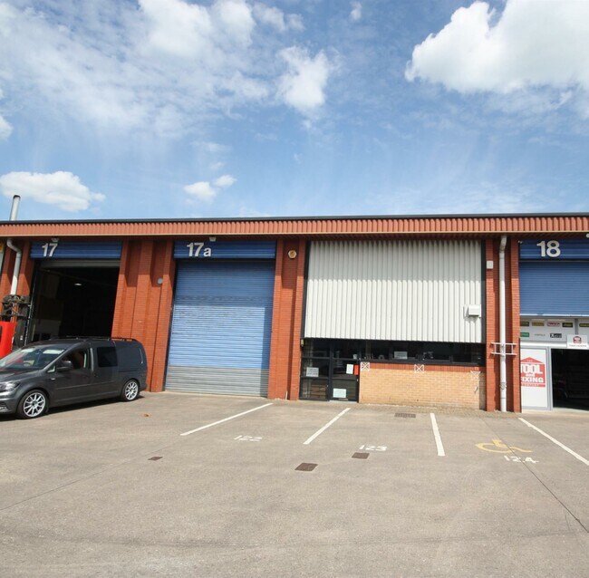 Plus de détails pour 17-20 Arden Rd, Alcester - Industriel à louer