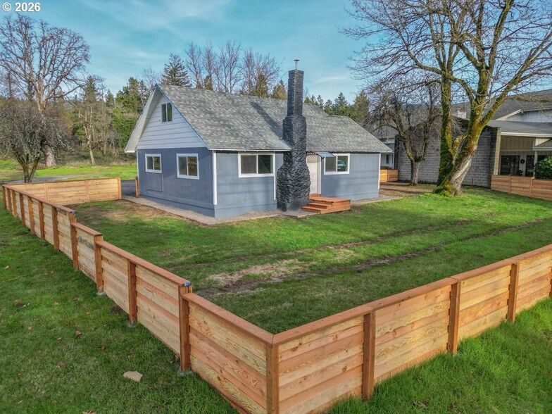 48181 Highway 58, Oakridge, OR for sale - Building Photo - Image 3 of 22