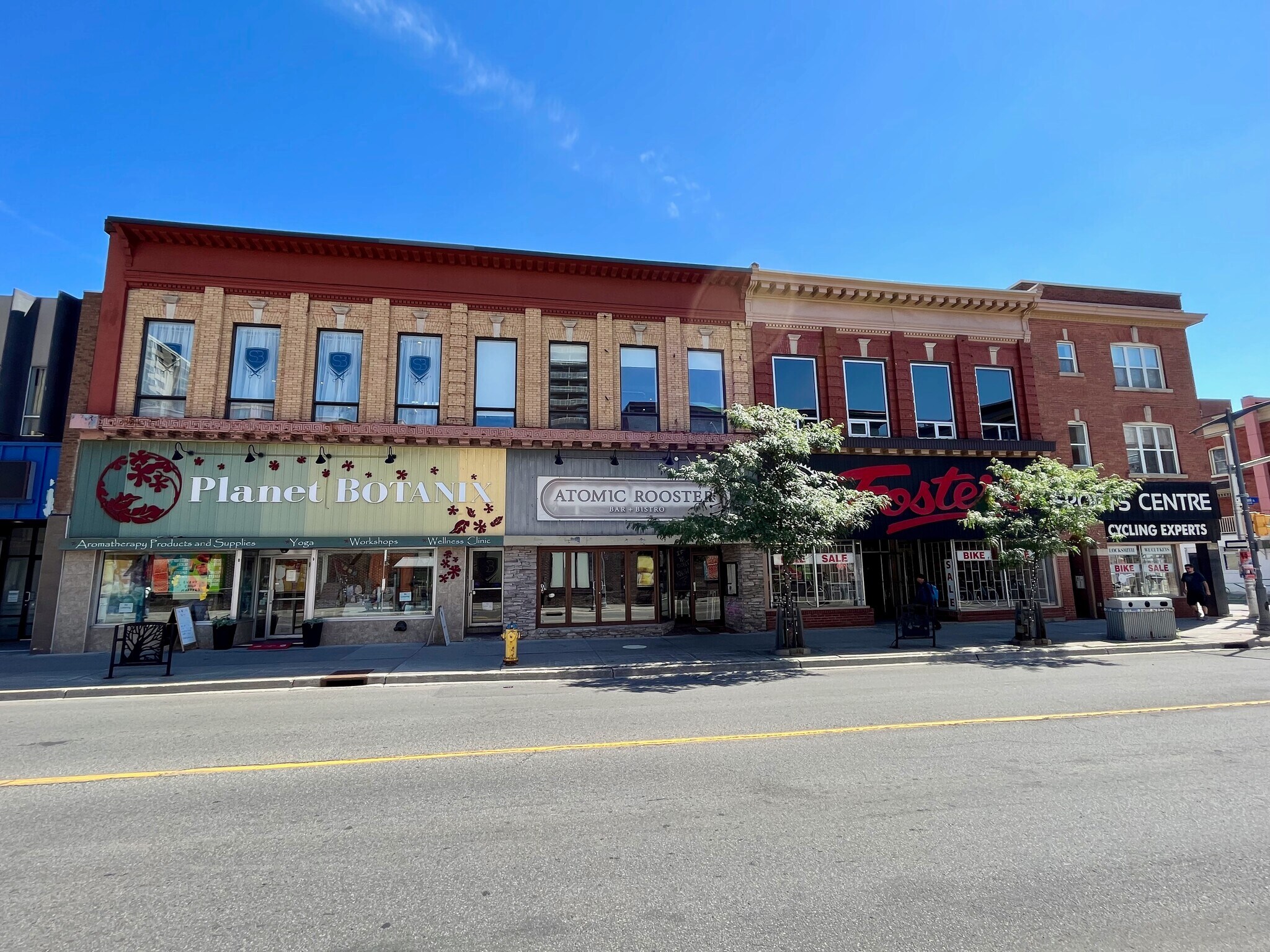 301 1/2 Bank St, Ottawa, ON for sale Primary Photo- Image 1 of 1