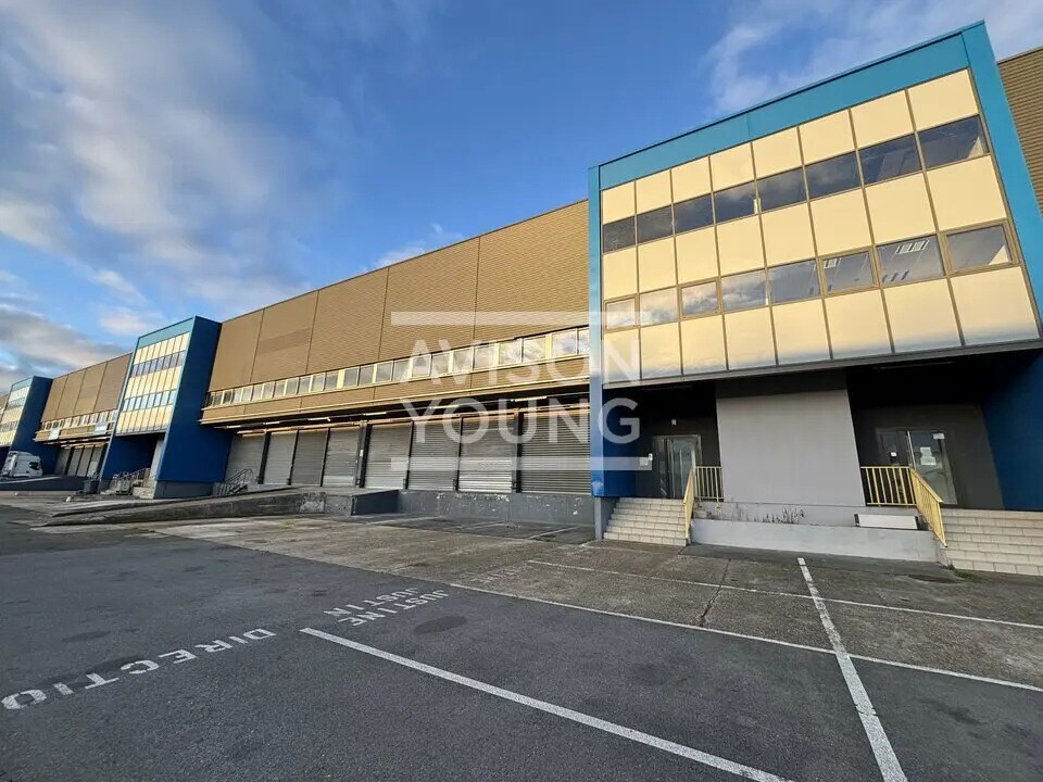 Flex dans Aulnay-sous-Bois à louer Photo du bâtiment- Image 1 de 6