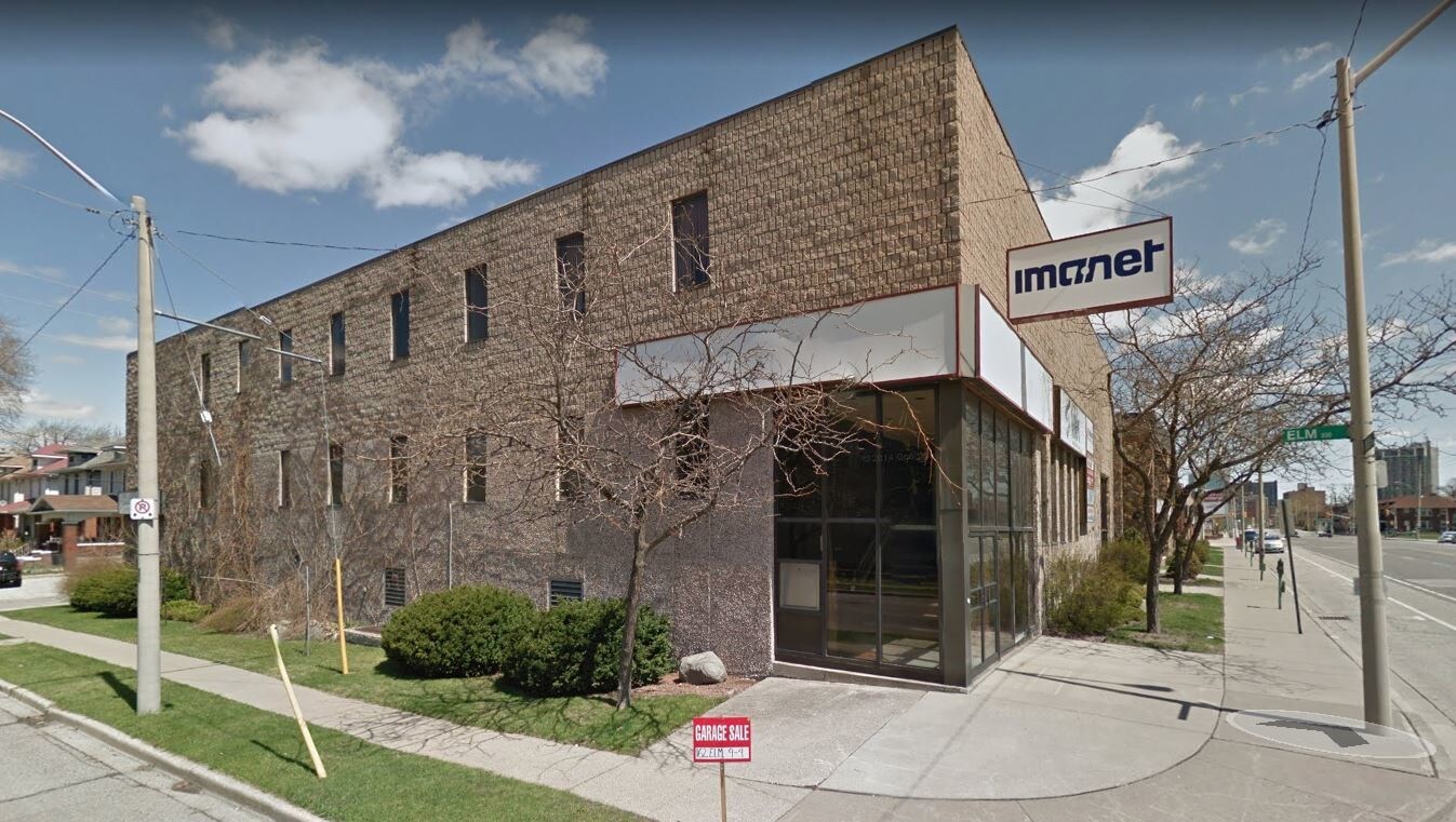 1090 University Av W, Windsor, ON for sale Primary Photo- Image 1 of 1