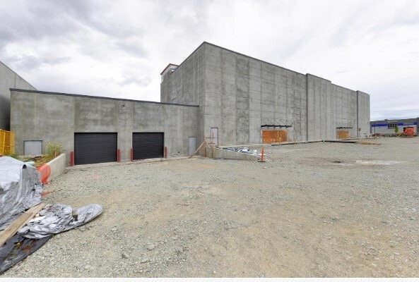 2530 Ross Rd, West Kelowna, BC for sale - Primary Photo - Image 1 of 1