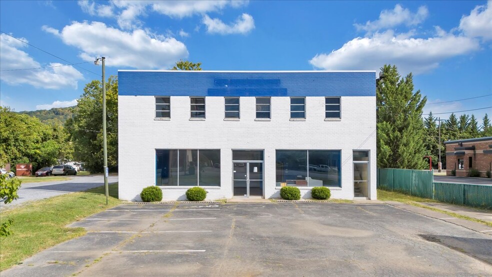 1617 W Main St, Salem, VA for sale - Building Photo - Image 1 of 1