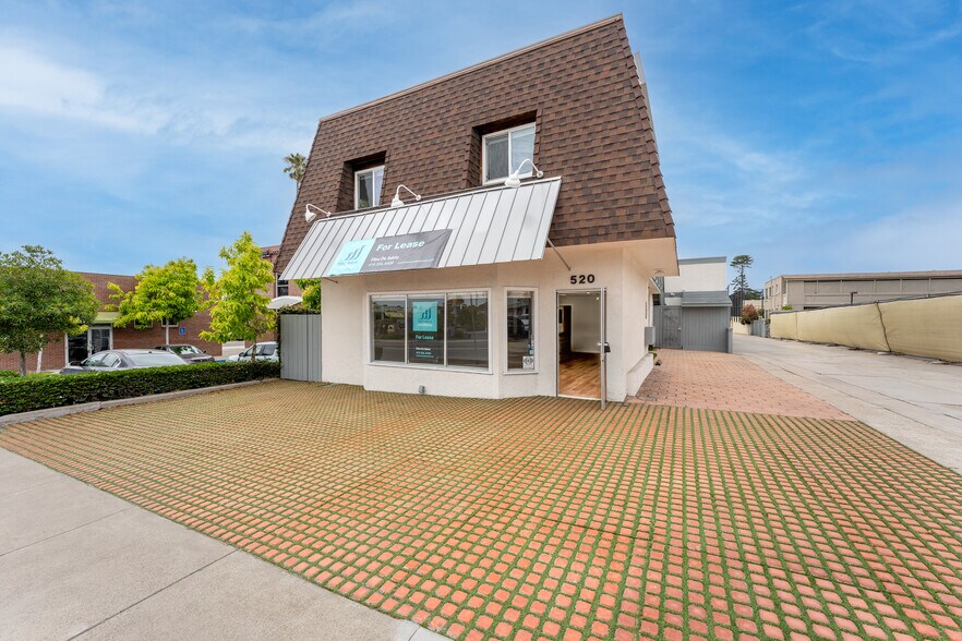 520 Pearl St, La Jolla, CA à louer - Photo du bâtiment - Image 1 de 3