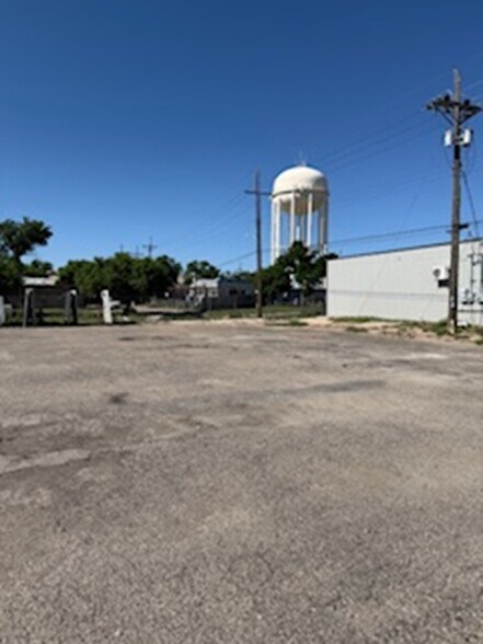 2600 S Lincoln St, Amarillo, TX à vendre - Photo du bâtiment - Image 2 de 25