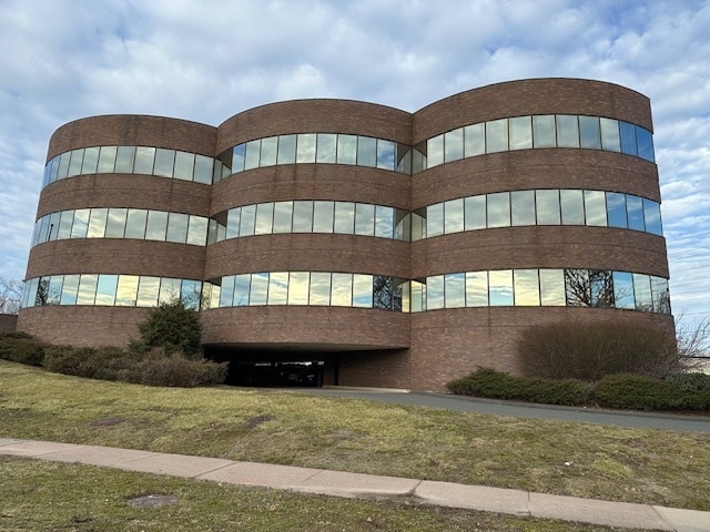 1010 Wethersfield Ave, Hartford, CT for lease - Building Photo - Image 3 of 6