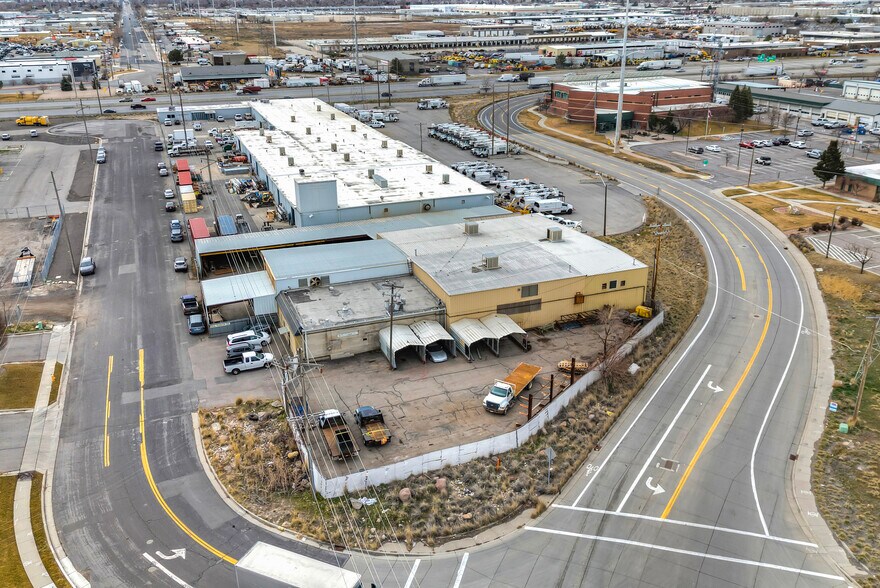 1926 Pioneer Rd, Salt Lake City, UT à vendre - Photo du bâtiment - Image 2 de 36