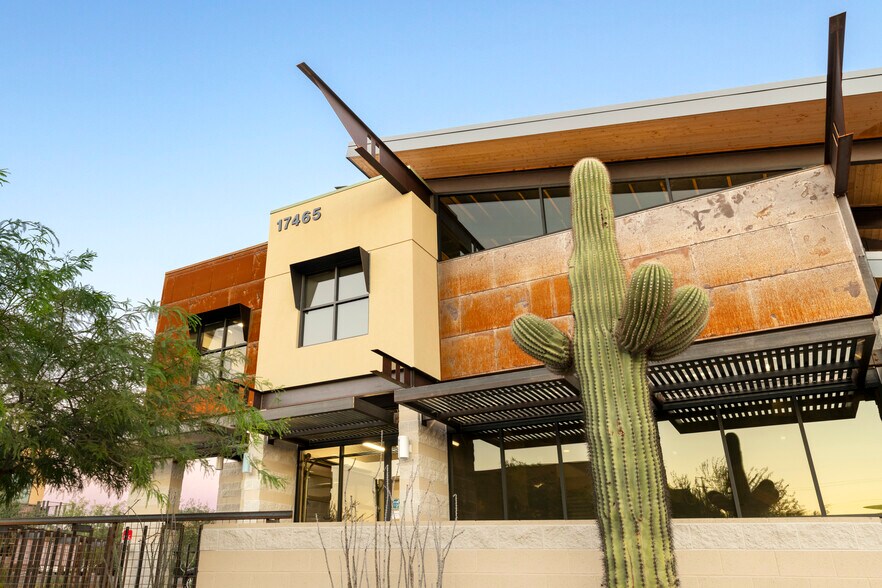 17465 N 93rd St, Scottsdale, AZ à louer - Photo du bâtiment - Image 3 de 4