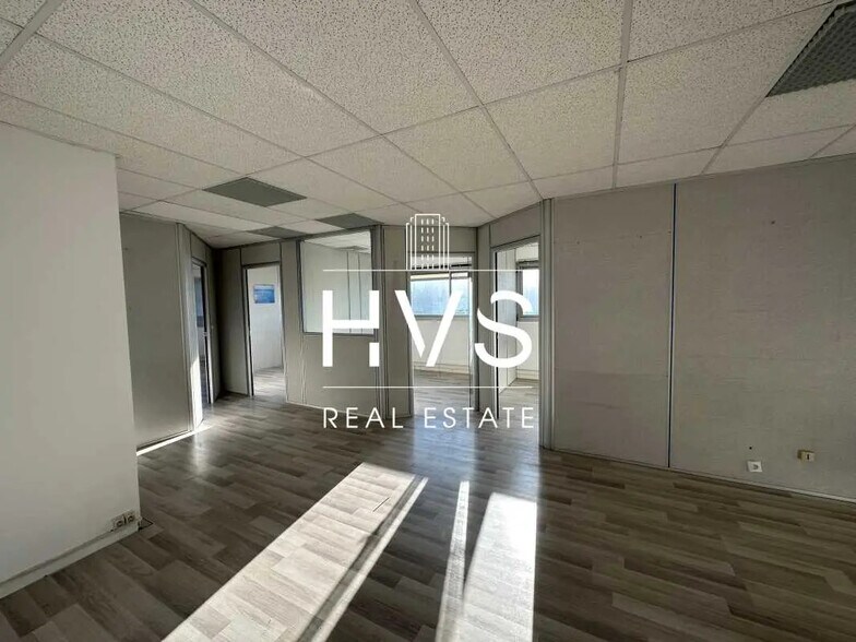 Bureau dans Aix-en-Provence à louer - Photo intérieure - Image 2 de 5