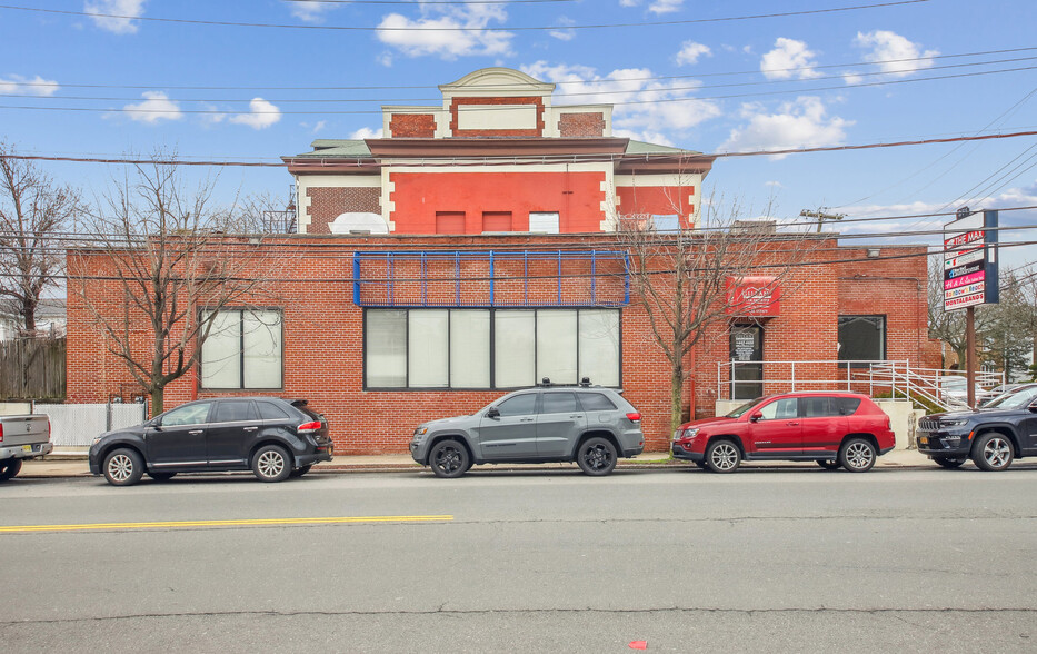 971 Rossville Ave, Staten Island, NY for sale - Building Photo - Image 1 of 1