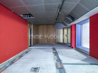 Plus de détails pour Multi-résidentiel à vendre