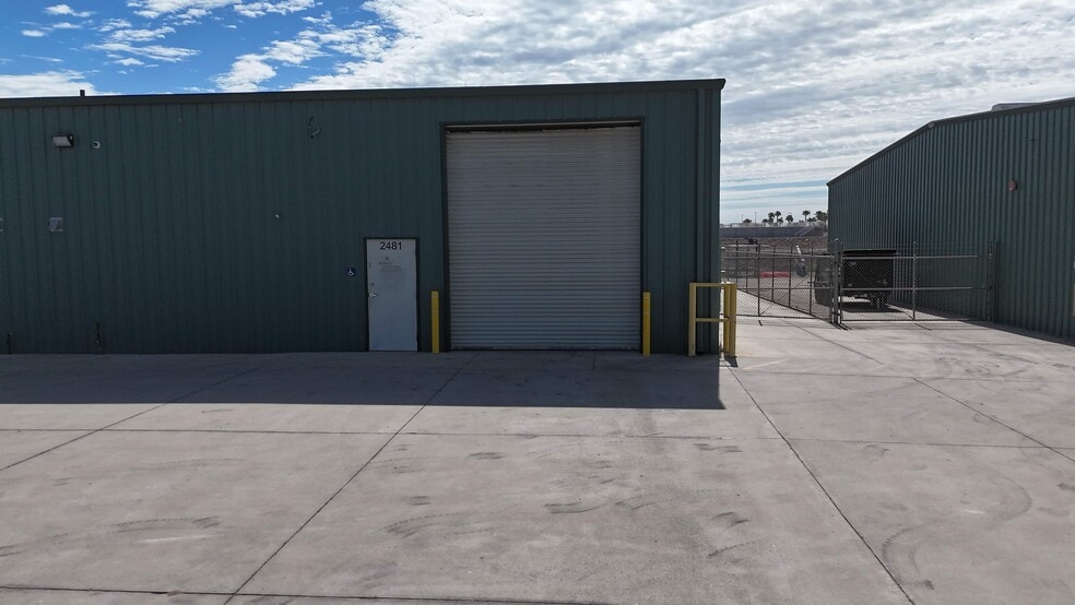 2481-2485 Acme Ct, Turlock, CA for lease - Building Photo - Image 2 of 8