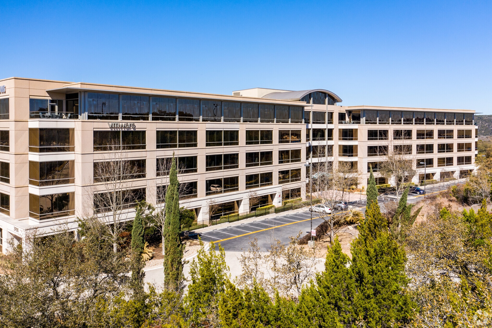 3900 N Capital of Texas Hwy, Austin, TX à louer Photo du bâtiment- Image 1 de 11