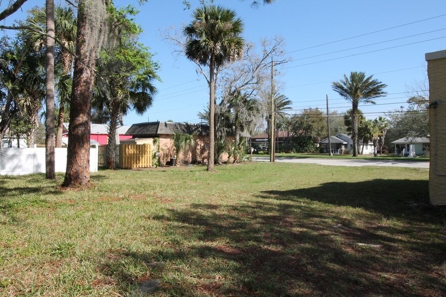 206 S Yonge St, Ormond Beach, FL for sale - Building Photo - Image 3 of 14