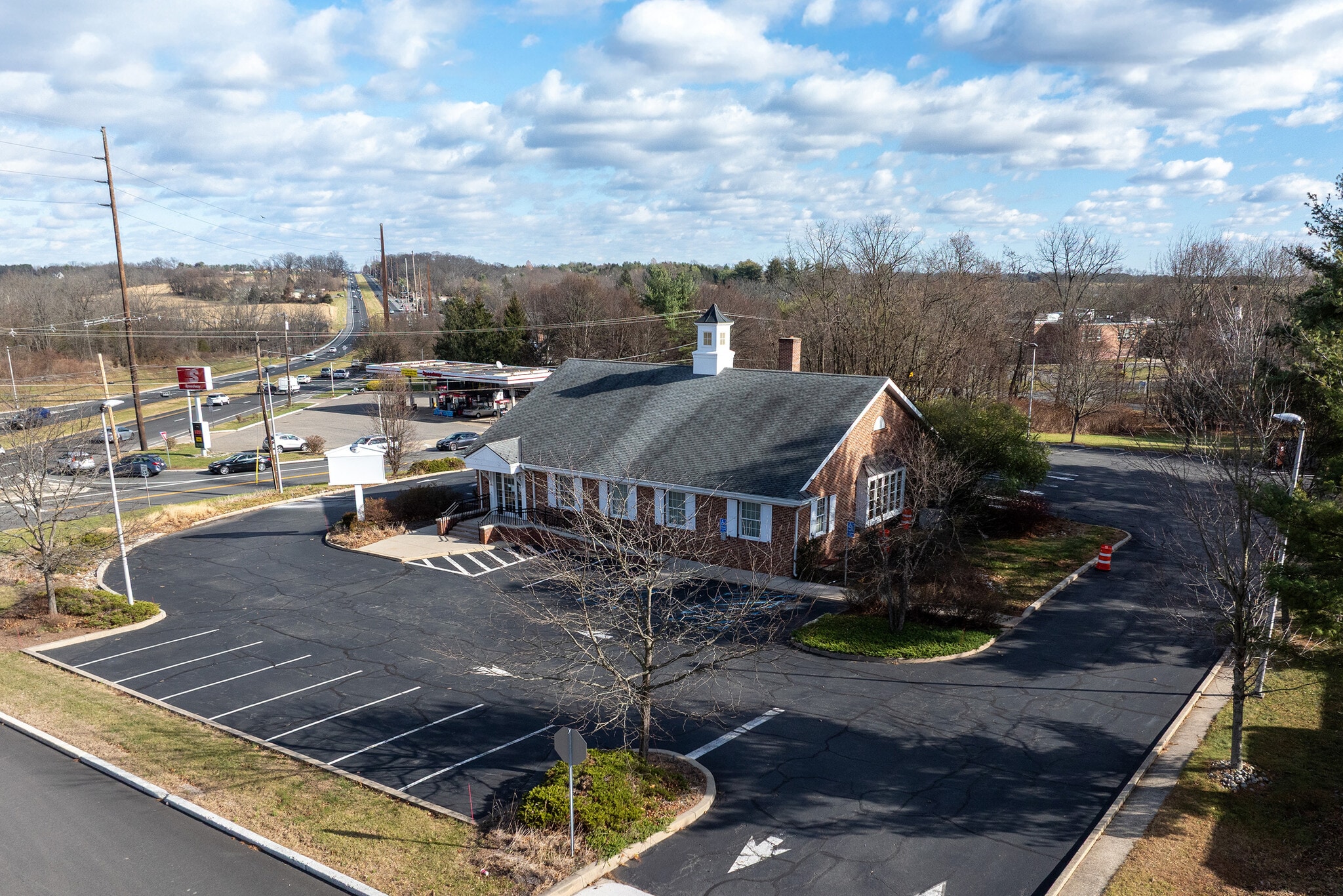 40 Broad st, Three Bridges, NJ à vendre Photo principale- Image 1 de 5