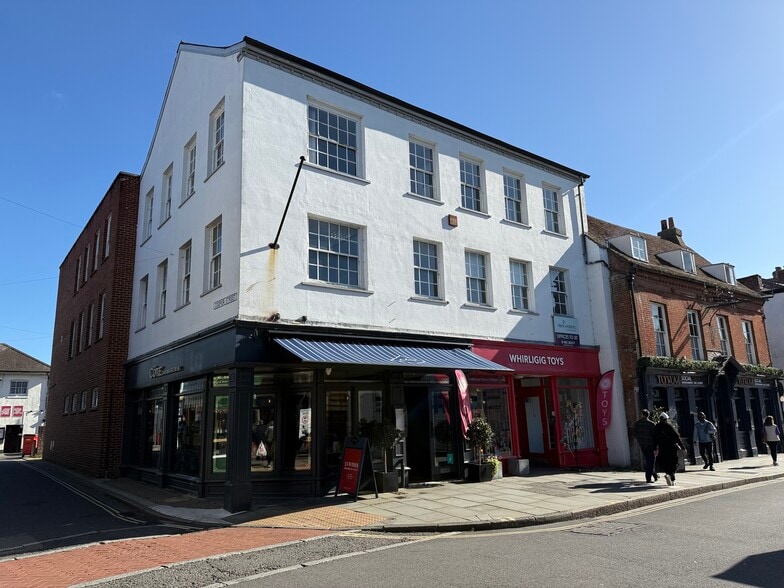 62-63 South St, Chichester for lease - Building Photo - Image 2 of 18