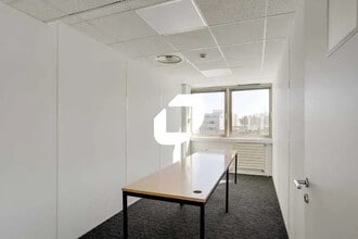 38-40 Rue Gabriel Crie, Malakoff for sale Interior Photo- Image 1 of 12