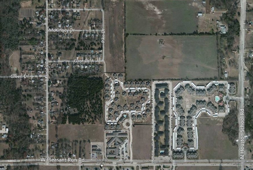 2531 W Pleasant Run Rd, Lancaster, TX à vendre - Photo du bâtiment - Image 2 de 2