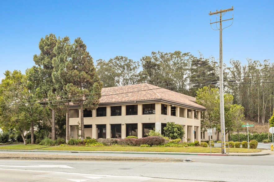 1300 El Camino Real, Colma, CA à vendre - Photo du bâtiment - Image 1 de 1