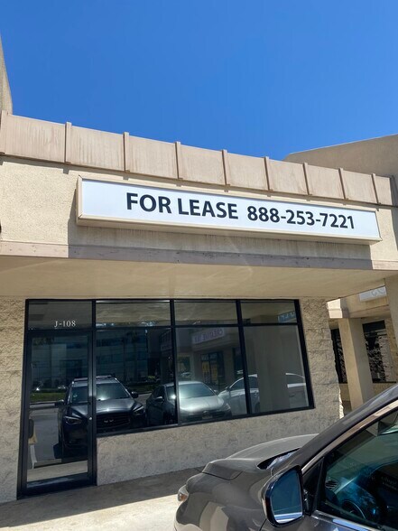 3253-3255 E South St, Long Beach, CA à louer - Photo du bâtiment - Image 3 de 4