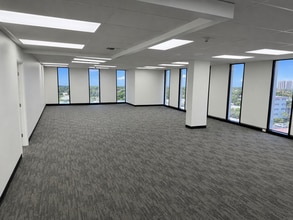 2929 E Commercial Blvd, Fort Lauderdale, FL à louer Photo intérieure- Image 1 de 7
