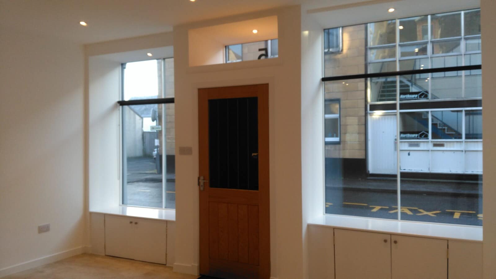 3-5 Tulloch St, Dingwall, HLD IV15 9JY - Unité 5 -  - Photo intérieure - Image 1 of 2