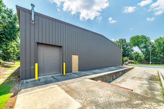 4611 Ivey Dr, Macon-Bibb, GA for lease Building Photo- Image 2 of 20