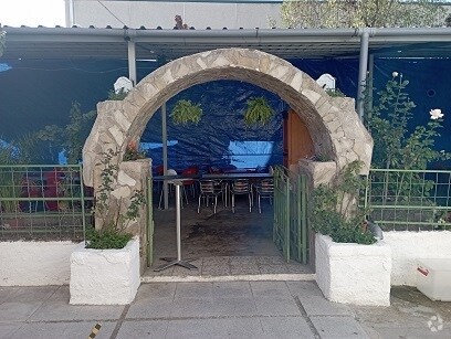 Commerce de détail dans Paracuellos de Jarama, Madrid à vendre - Photo du bâtiment - Image 2 de 13