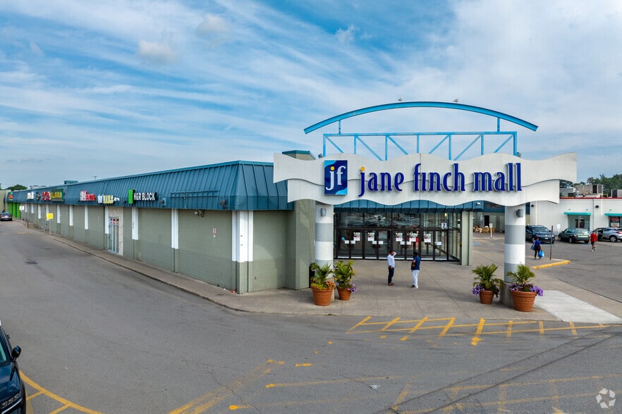 1911 Finch Ave, Toronto, ON for lease - Building Photo - Image 2 of 5