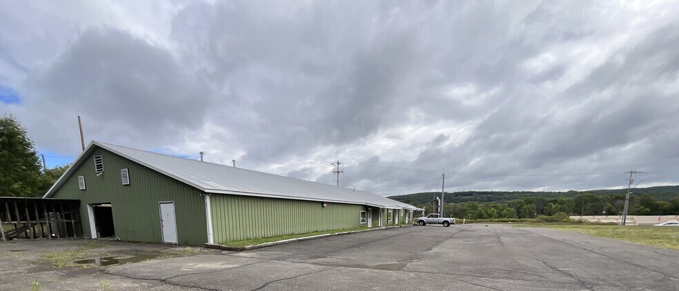 6167 State Highway 12, Norwich, NY à vendre - Photo du bâtiment - Image 2 de 7