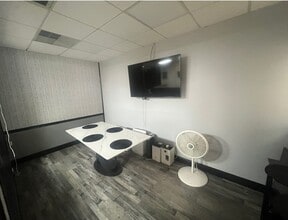 1035 Rt 46 E, Clifton, NJ for lease Building Photo- Image 2 of 10