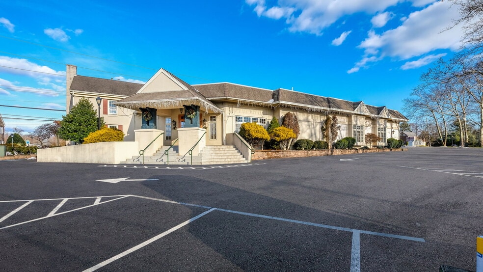 1373 Easton Rd, Warrington, PA for lease - Building Photo - Image 1 of 54