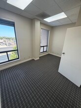 3700 N 10th St, McAllen, TX for lease Interior Photo- Image 2 of 6