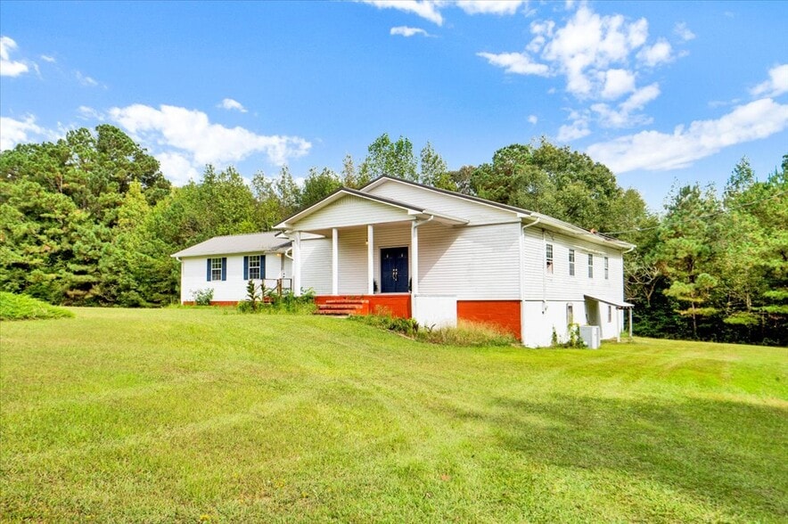 220 Burgett rd, Susan Moore, AL à vendre - Photo du bâtiment - Image 2 de 6