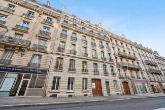 Plus de détails pour 20 Rue De Saint-Pétersbourg, Paris - Bureau à louer