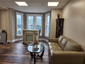 166 Village St, Medway, MA for lease Lobby- Image 1 of 3