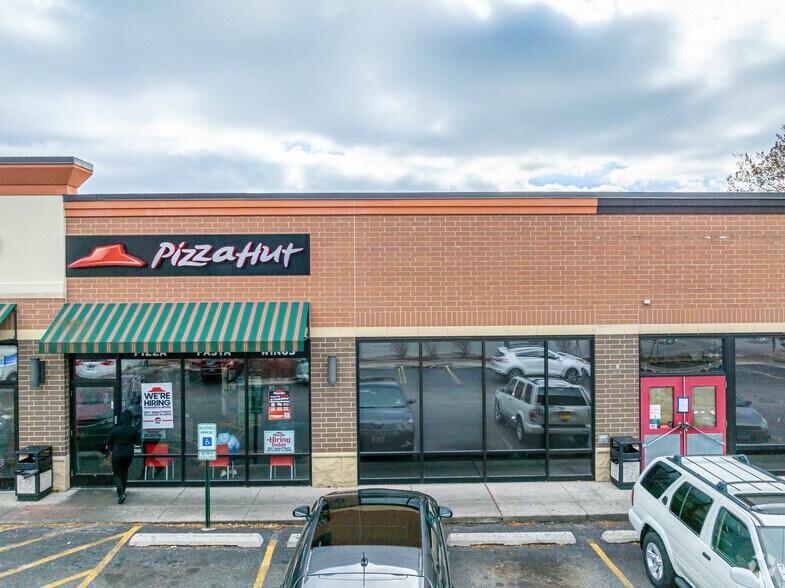 2831-2855 W 95th St, Evergreen Park, IL à louer - Photo du bâtiment - Image 2 de 8