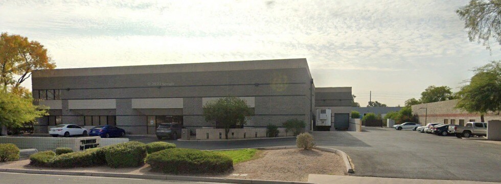 1031 W Geneva Dr, Tempe, AZ à louer - Photo du bâtiment - Image 2 de 5