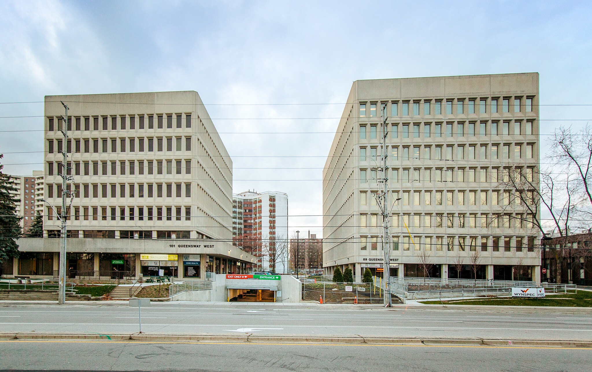 101 Queensway W, Mississauga, ON for lease Building Photo- Image 1 of 3