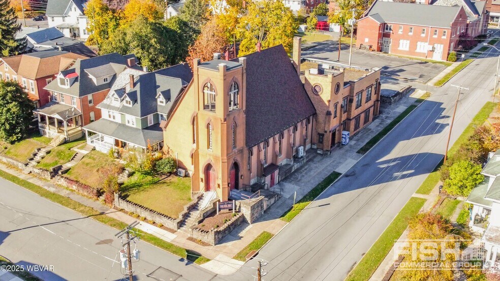 25 Ross St, Williamsport, PA à vendre - Photo du bâtiment - Image 3 de 13