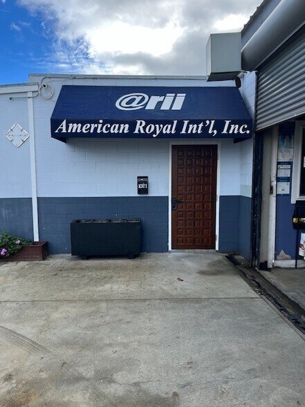 1021 Washington St, San Carlos, CA à louer - Photo du bâtiment - Image 2 de 6