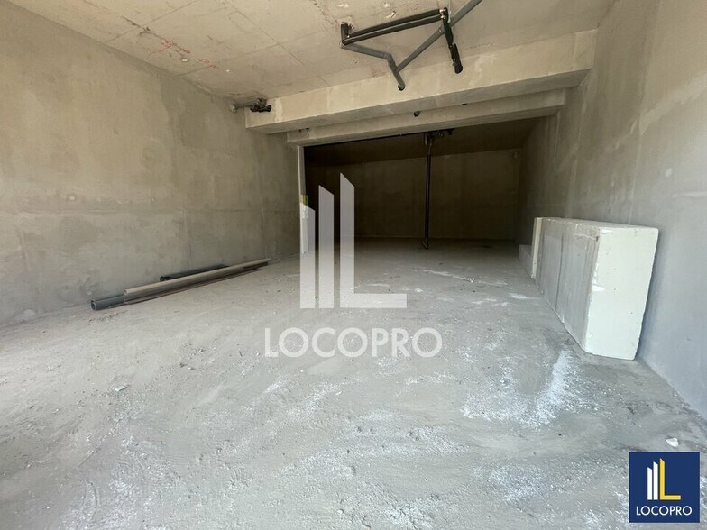 Office in Cagnes-sur-Mer for sale - Interior Photo - Image 2 of 6