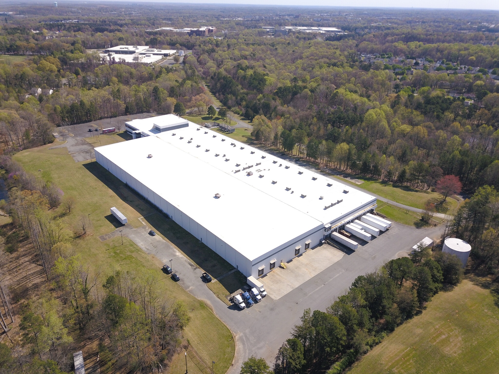6900 Morris Estate Dr, Charlotte, NC for lease Building Photo- Image 1 of 5
