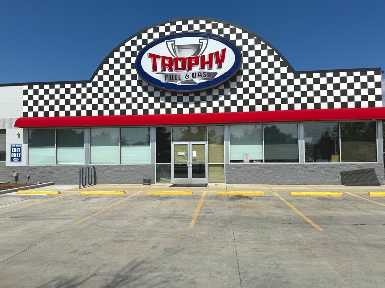 8160 W Overland Rd, Boise, ID for lease - Building Photo - Image 1 of 23