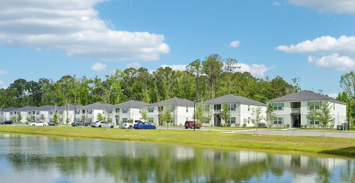 6421 Breezy Oaks Way, Jacksonville, FL à vendre Photo du bâtiment- Image 1 de 35