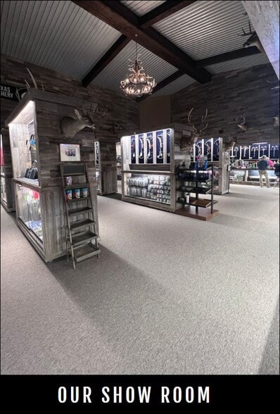 5833 Treaschwig Rd, Spring, TX for sale - Building Photo - Image 2 of 7