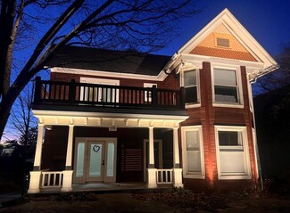 Plus de détails pour 215 N East Ave, Fayetteville, AR - Bureau à vendre
