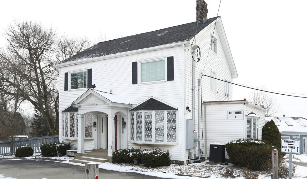 2550 Monroeville Blvd, Monroeville, PA à louer - Photo du bâtiment - Image 2 de 5
