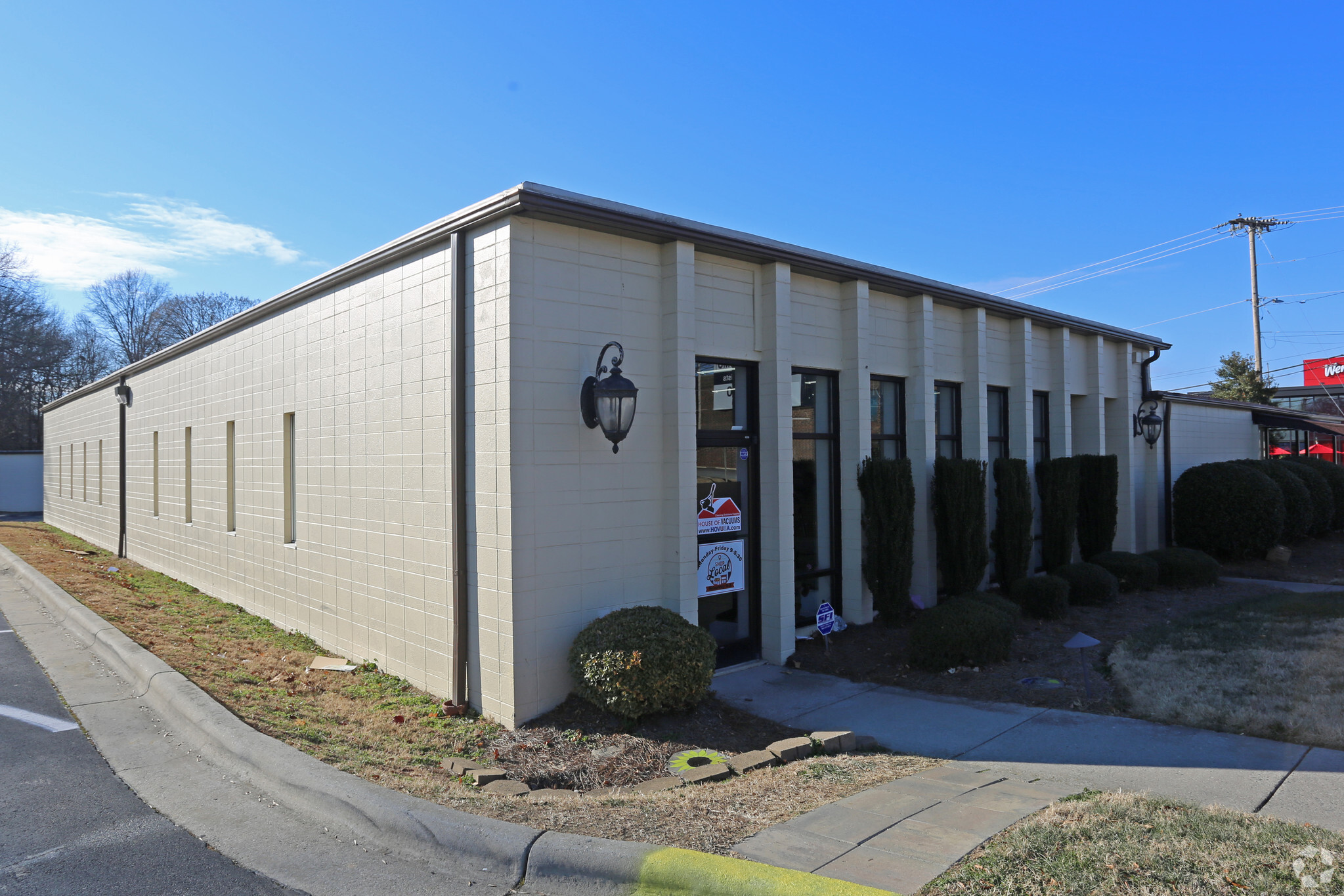 1923 N Main St, High Point, NC for sale Primary Photo- Image 1 of 1