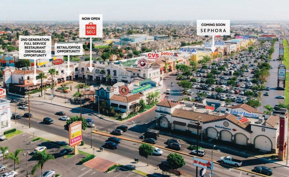 7000-8000 Alameda St, Huntington Park, CA à louer - Photo du bâtiment - Image 1 de 13